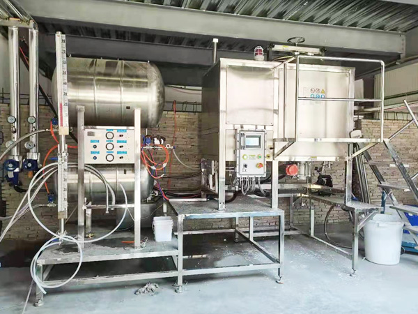 深圳溶劑回收機客戶案例 